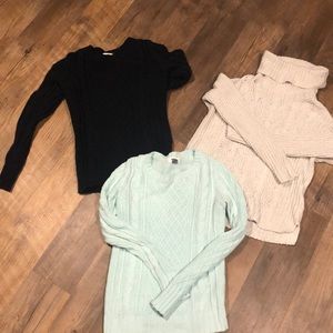 3 old navy sweaters